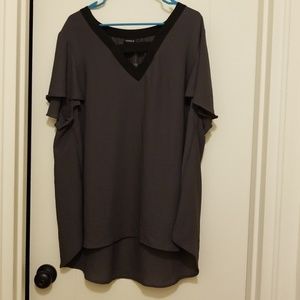 NWT Torrid black and grey short sleeve blouse